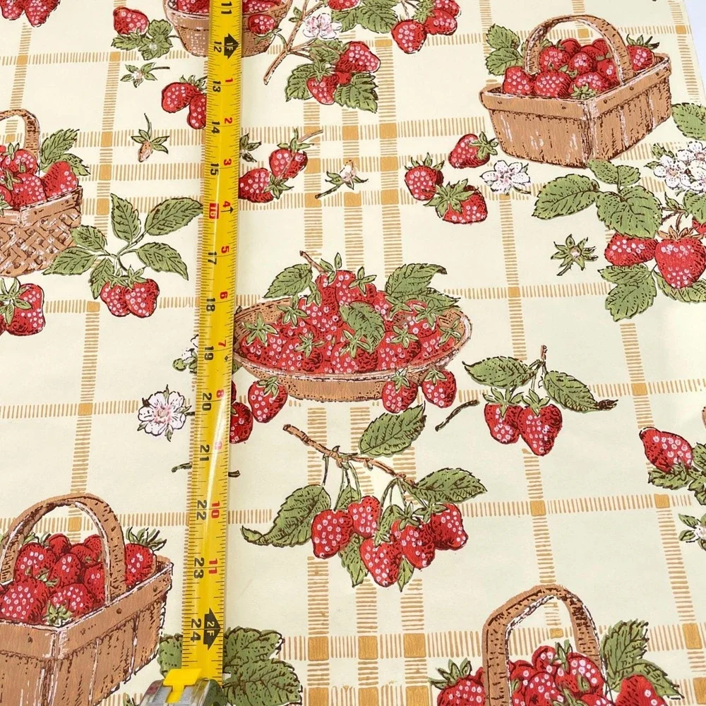 Vintage Imperial Strawberry Basket Wall Paper 70s Kitsch Kitchen 82